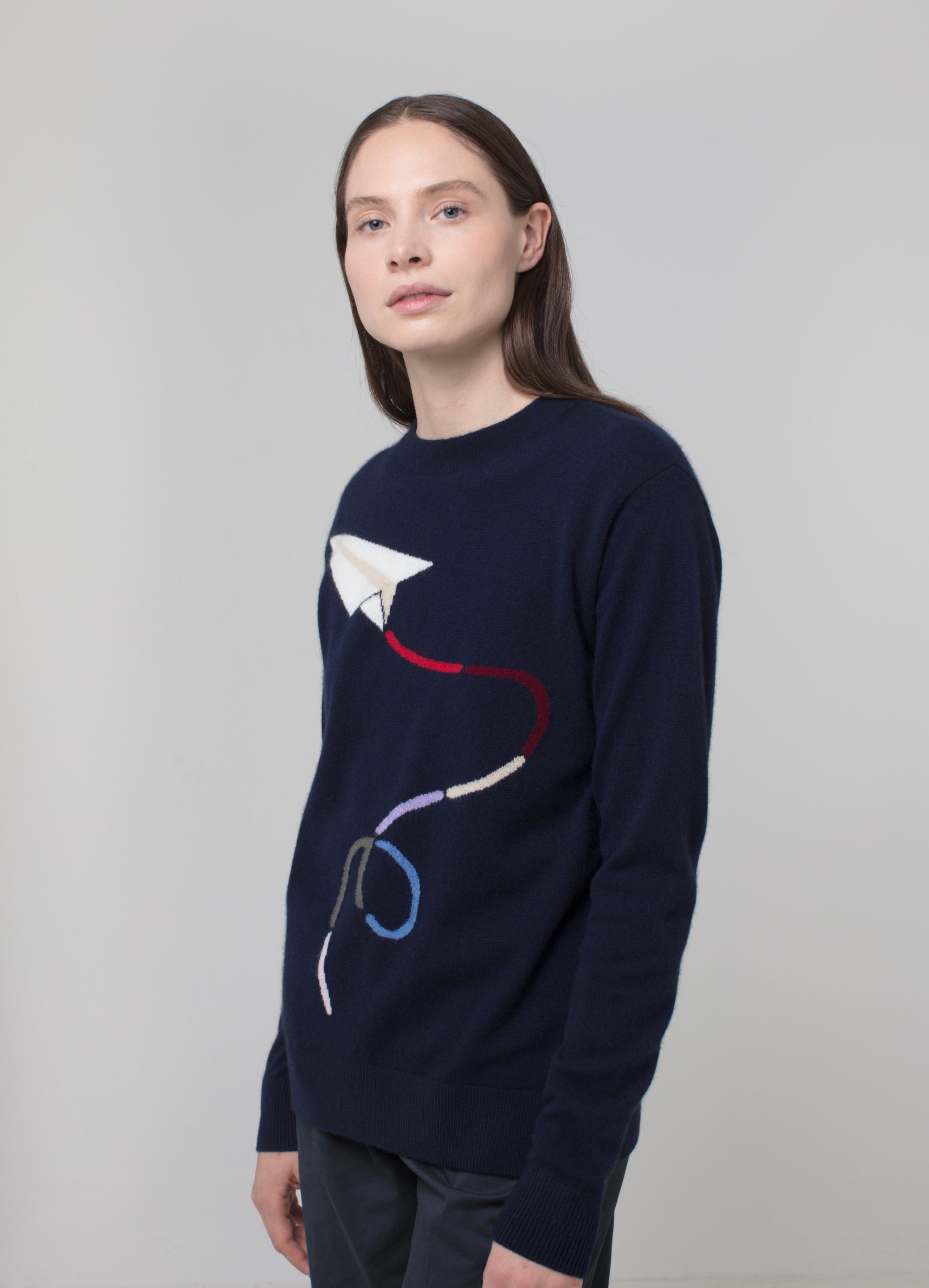 Model’s height 5' 11". Model wears a size Small.