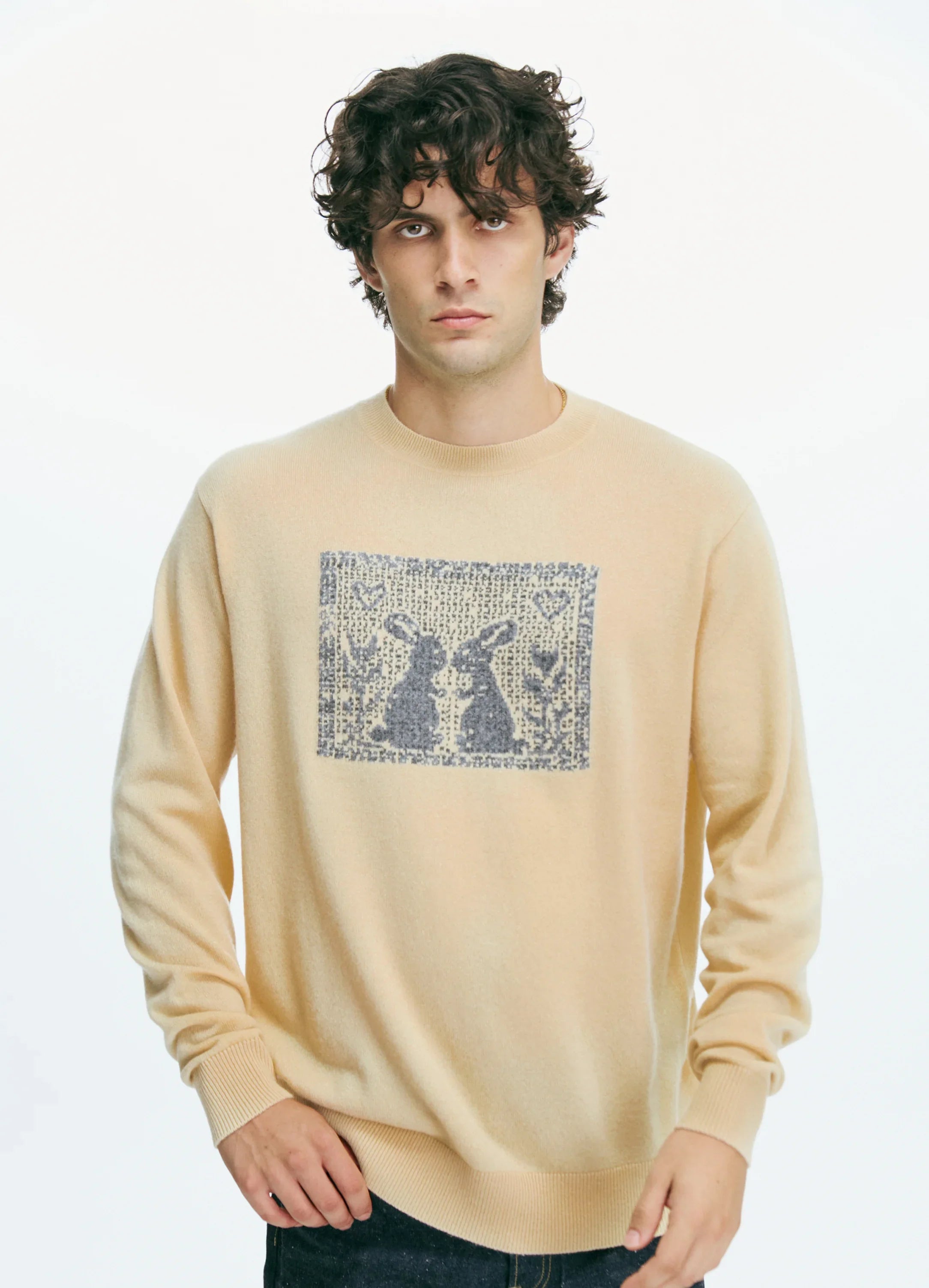 Model's height 6' 2.5". Model wears a size Large.