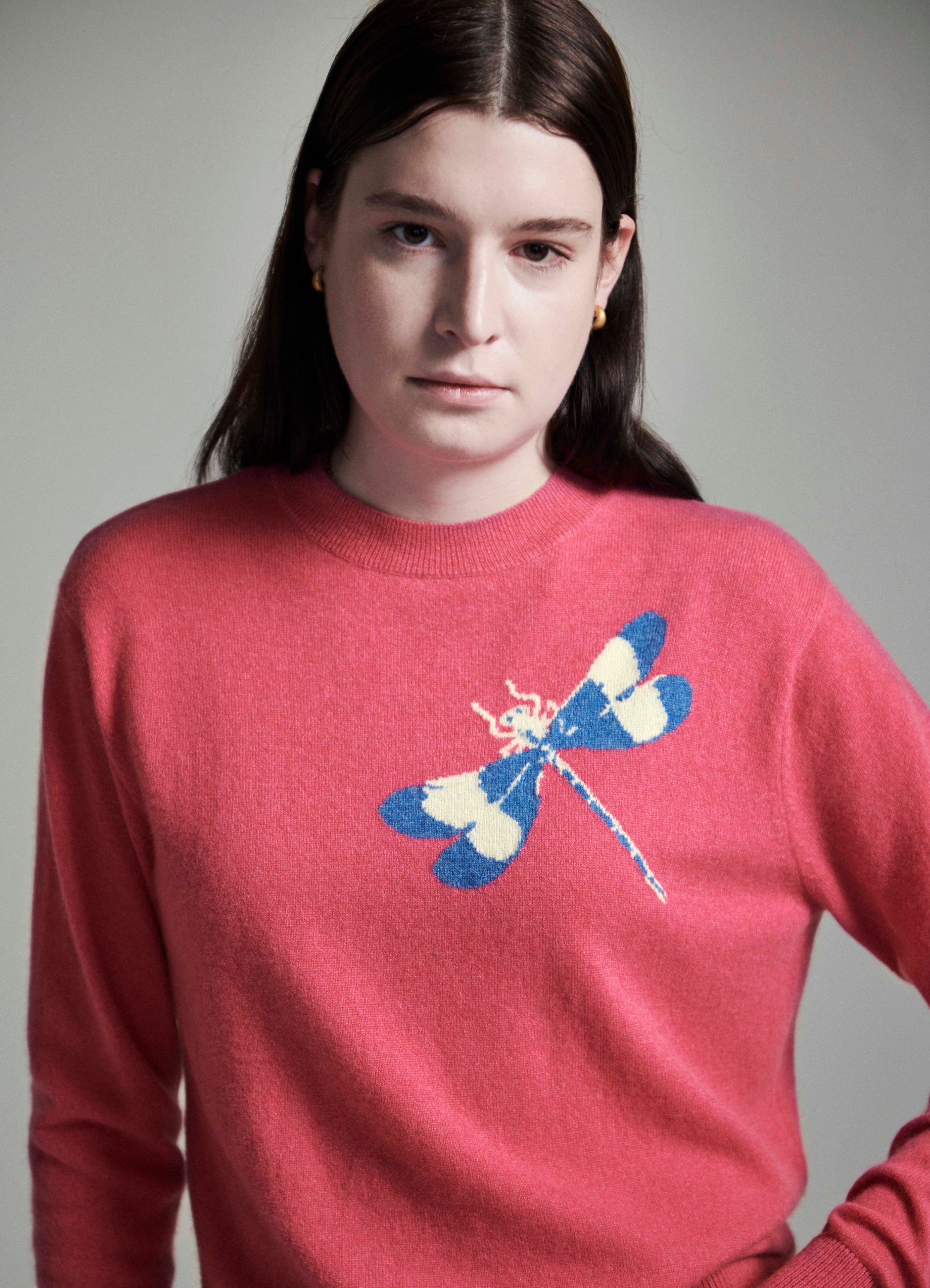 Model’s height 5' 11". Model wears a size Small.